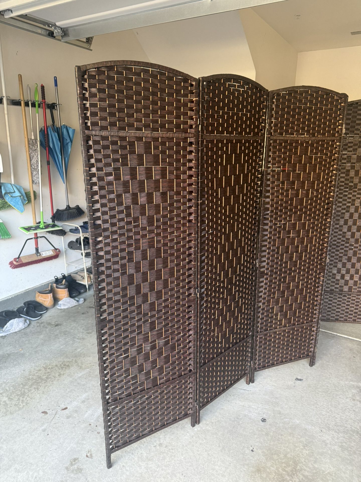 Room Divider 