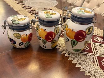 3 piece kitchen canister set, never been used