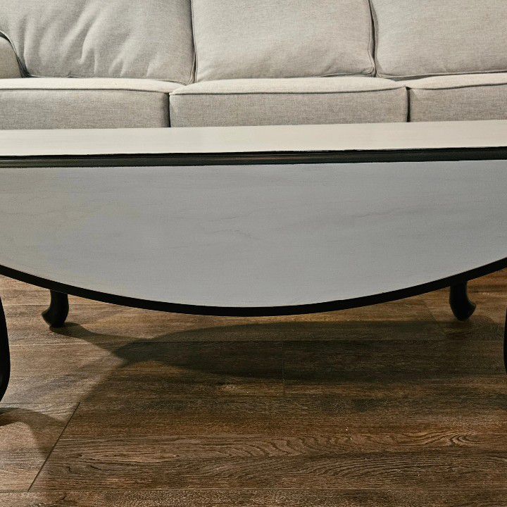 PERFECT COFFEE TABLE 