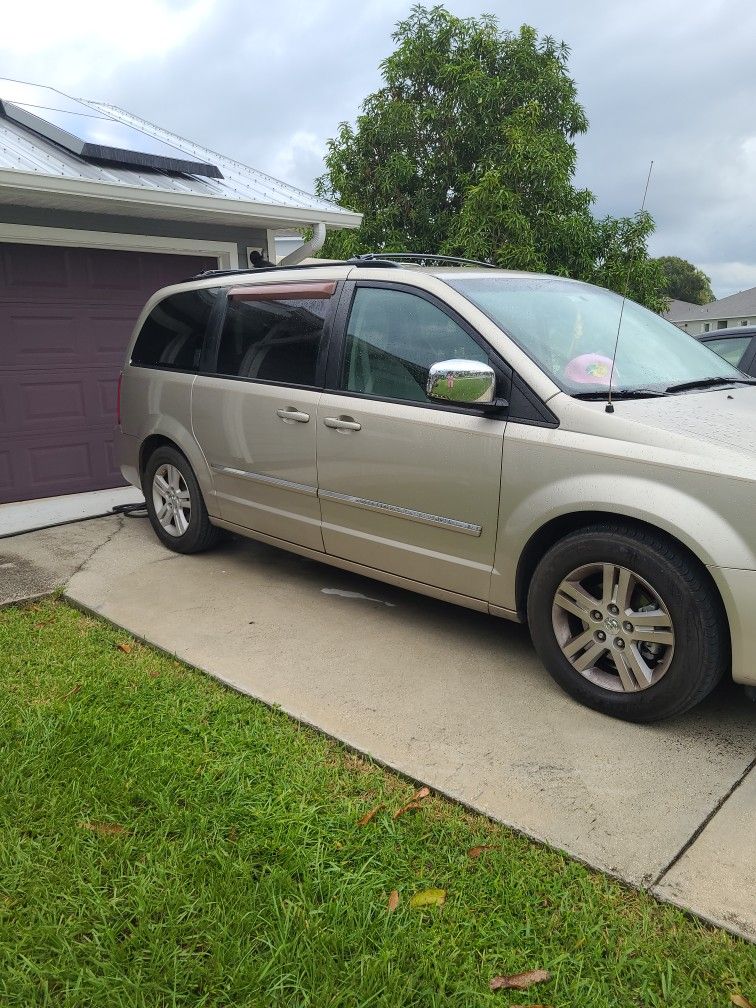 2008 Dodge Caravan for Sale in Port St. Lucie, FL OfferUp