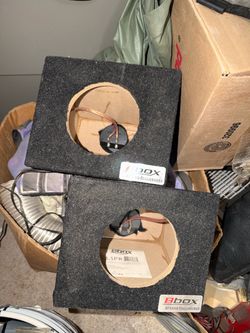 Speaker boxes