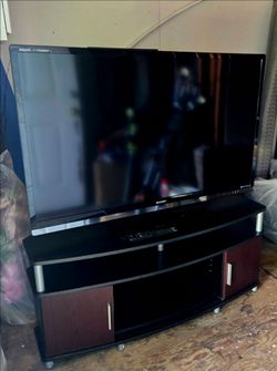 Sharp AQUOS 52 inch TV