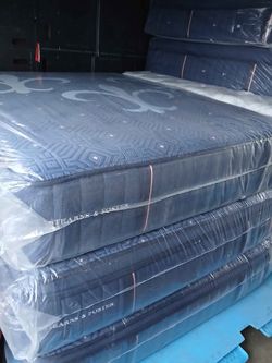 Stearns & Foster Extra Firm Mattress Queen 