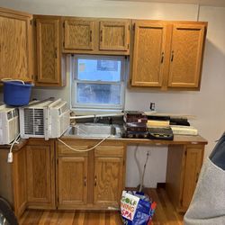 Kitchen Cabinets - Slightly Used 