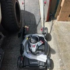 Murray 21 in. 140 Cc Briggs and Stratton Walk Behind Gas Push Lawn Mower 