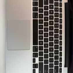 Apple MacBook Pro 13” (Late 2013) - Intel i7 2.8GHz - 16GB RAM - 500GB SSD