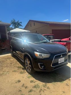 Mitsubishi outlander 2013