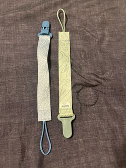 Pacifier Clips