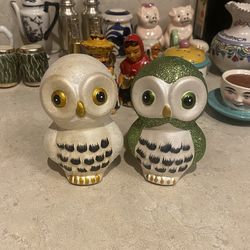 Salt and pepper shakers