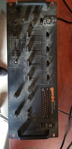 Gemini PMX-1000 mixer
