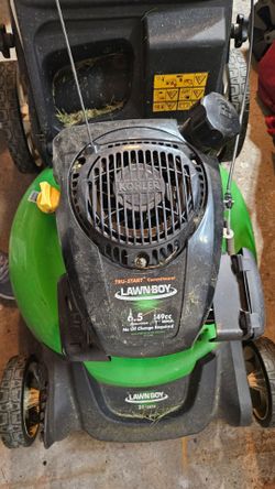 Lawnboy 21 inch. Push mower not self propelled