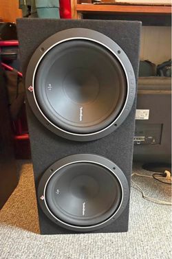 Rockford Fosgate Punch Dual Subwoofer Box