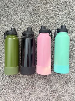 Insulated water bottle flask with hidden storage compartment