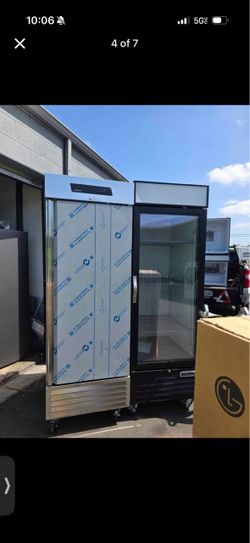 Commercial Refrigerator