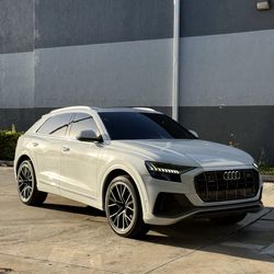 2021 Audi Q8