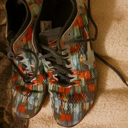 Ladys Nike Free Tr Fit 4 Size 7.5 