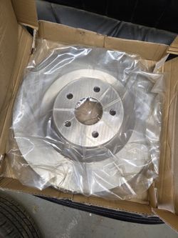 Front and rear rotors, Front pads