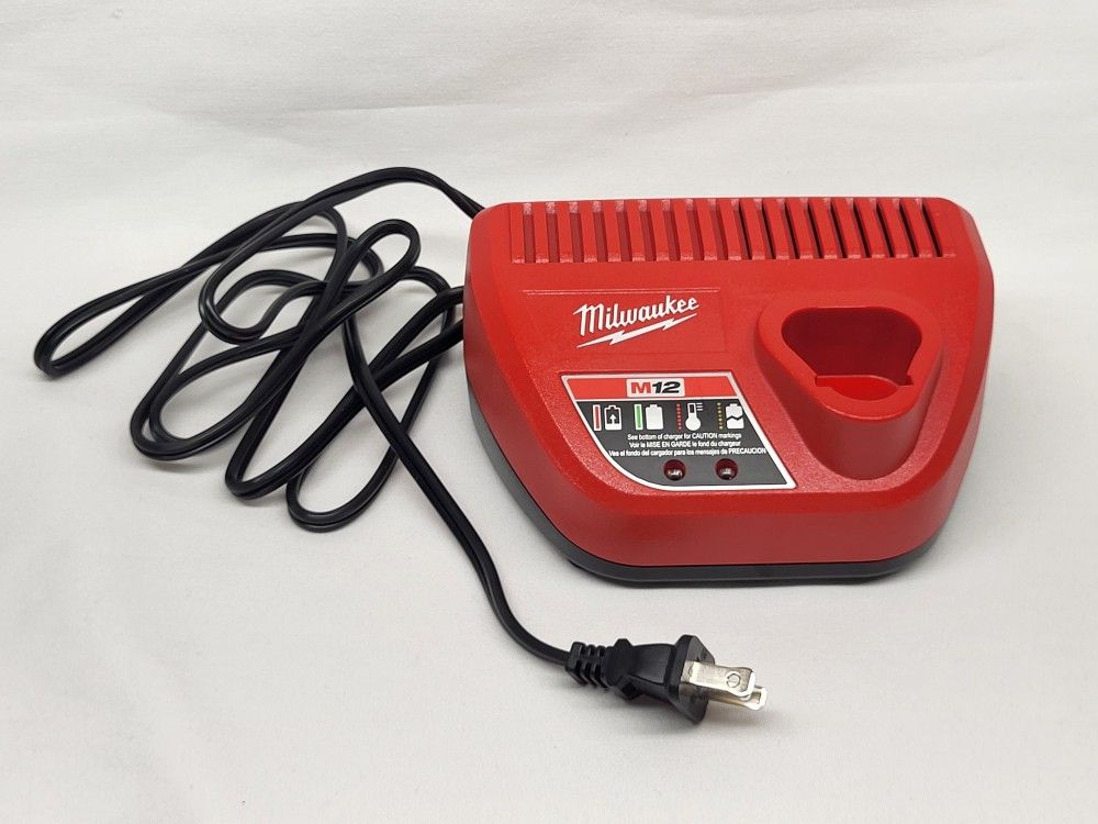 Milwaukee 48-59-2401 M12 12V Charger Red Lithium-Ion For Cordless Power Tools
