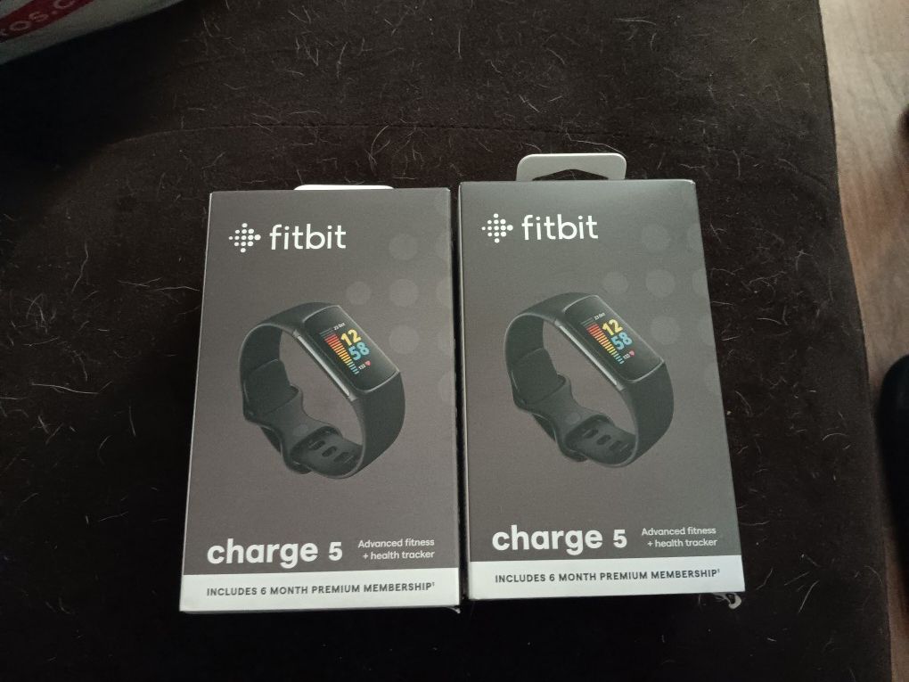 FITBIT CHARGE 5 