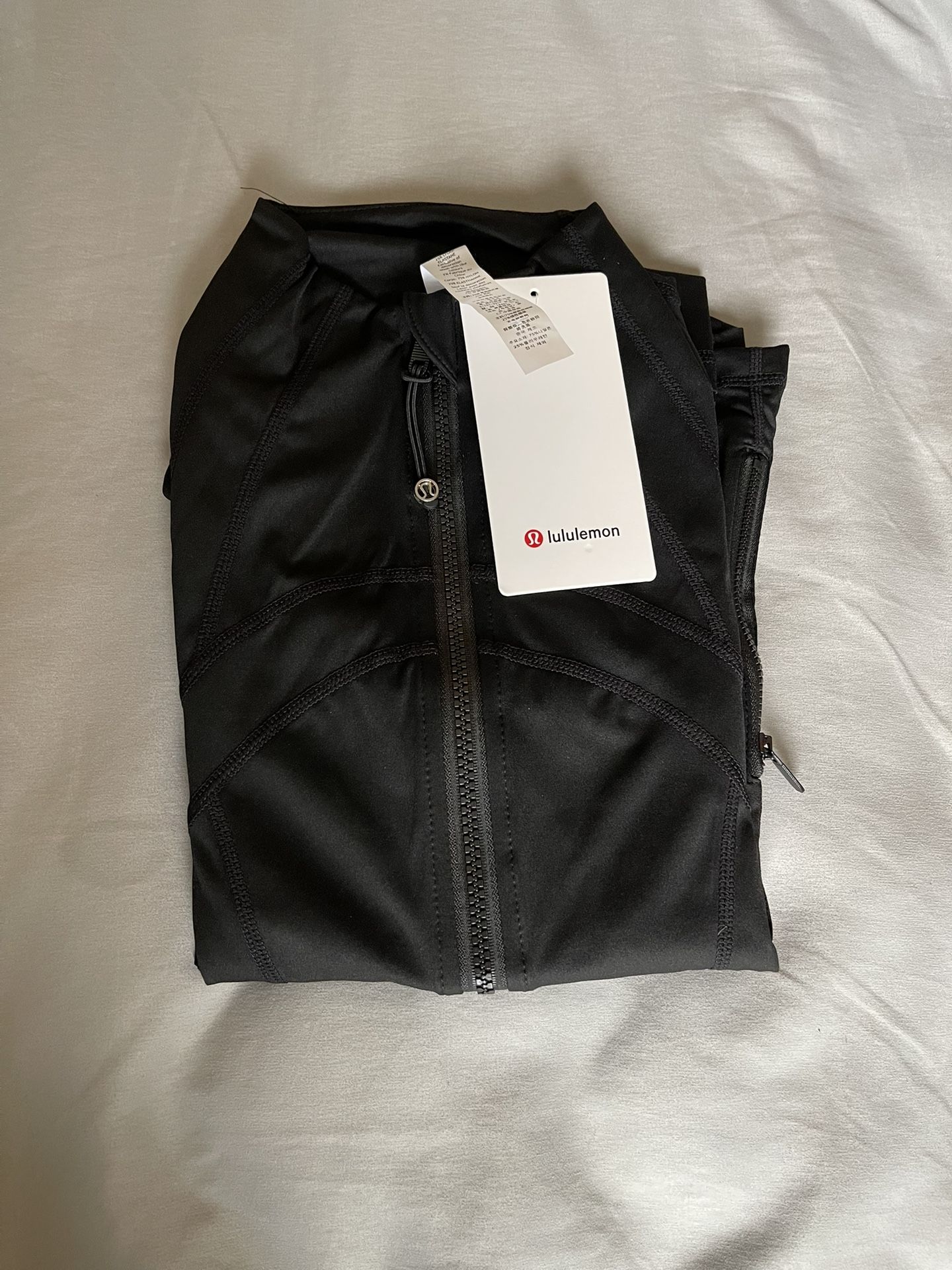 LuluLemon Defined Jacket 