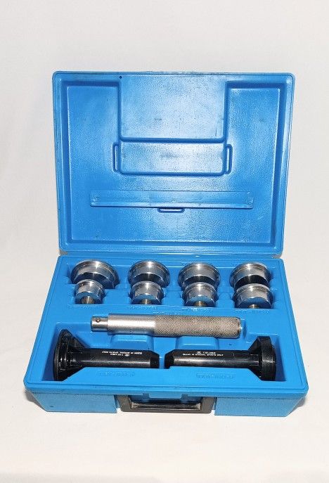 OTC Bearing Cup Replacer and Seal Installer