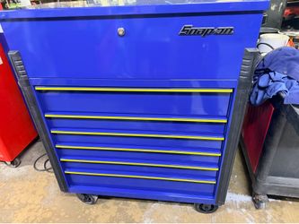 Snap-on rolling tool chest 40inx20in BRAND NEW