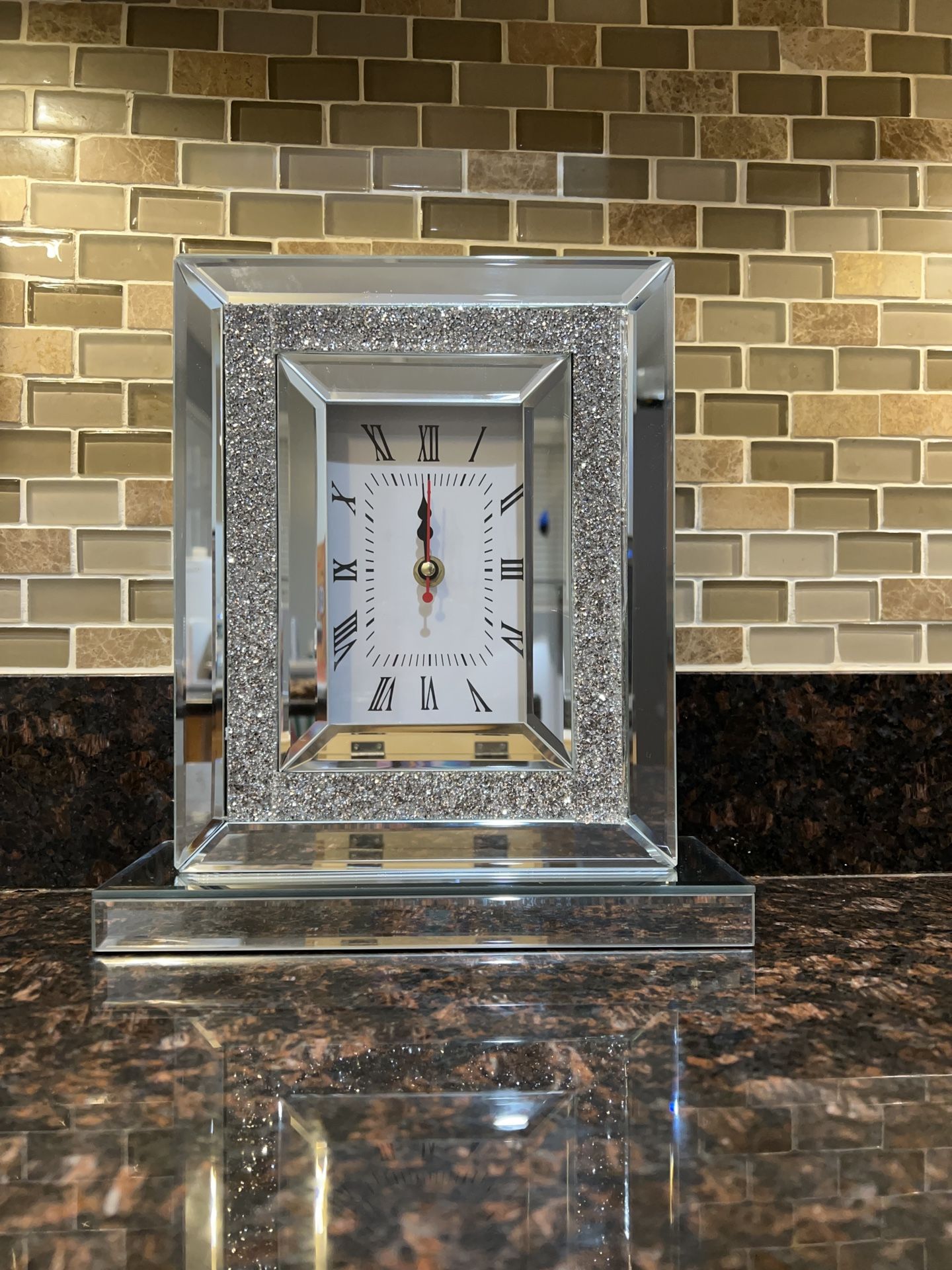 Mirror/Crystal  Decorative Clock