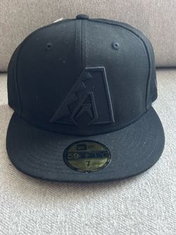 New Era Arizona Diamondbacks Black on Black 59FIFTY Fitted Hat Sz 7