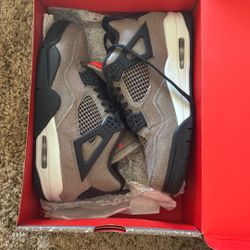 Jordan 4 Retro Womens Infrared