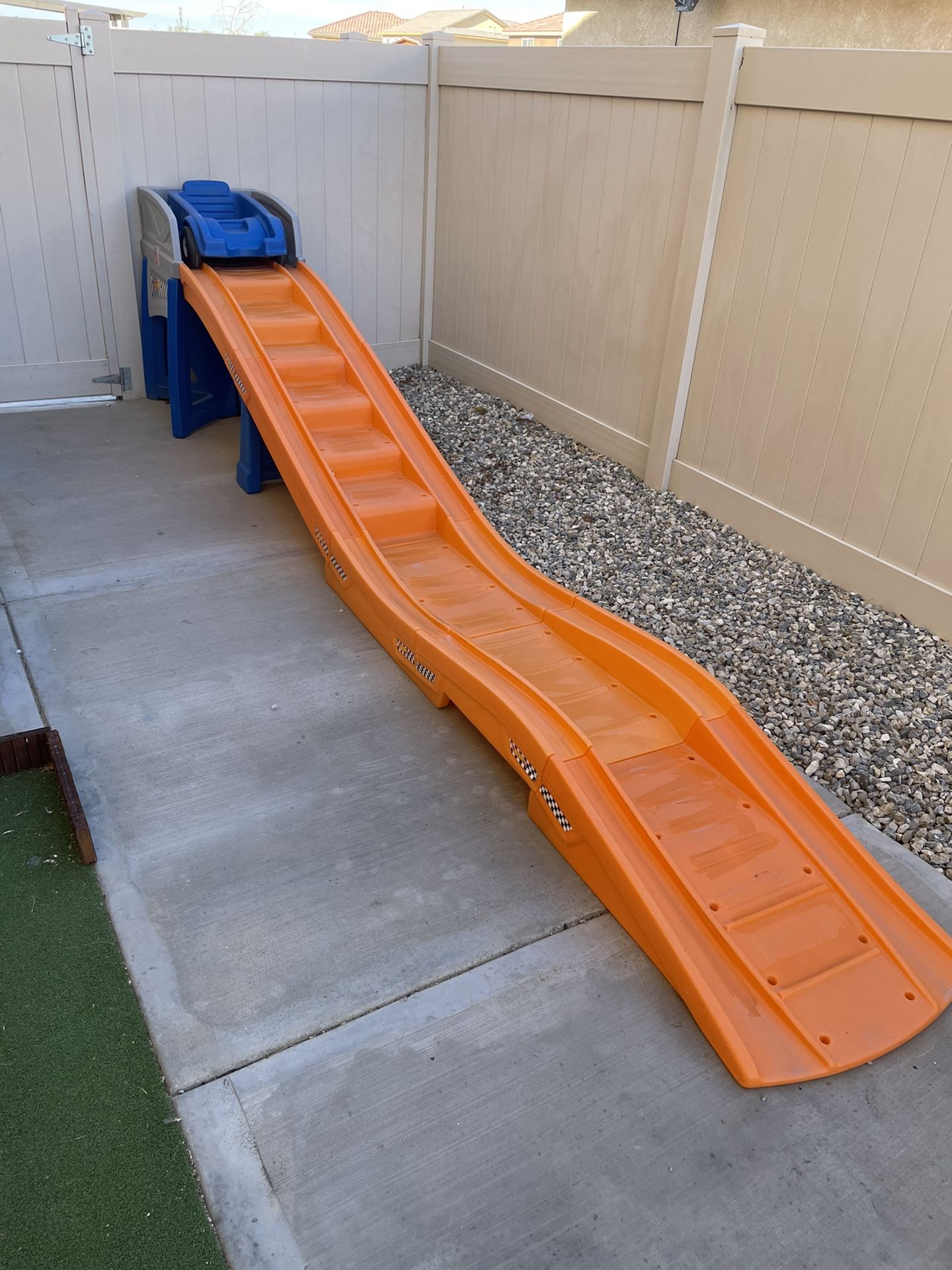 Hot Wheels Roller Coaster Step 2 Extreme Thrill