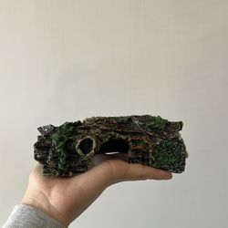 Aquarium or reptile enclosure accessory