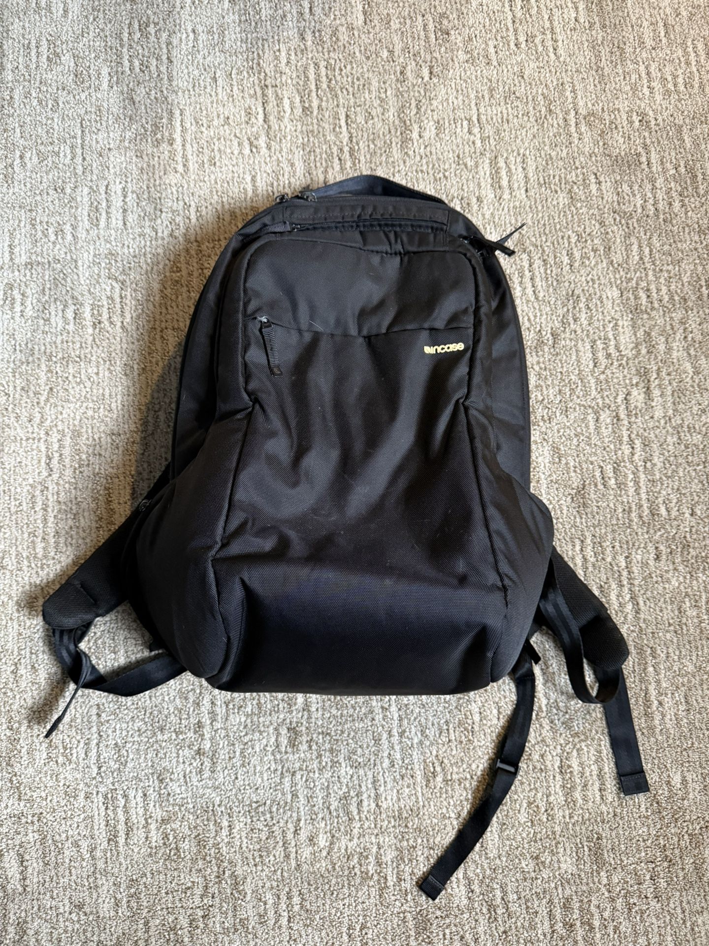 Incase Icon Laptop Backpack