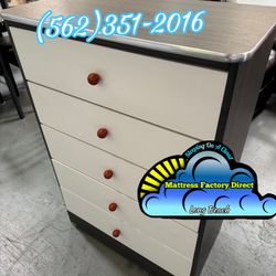 Grey / White 5 Drawer w/ Basketball Knobs Dresser
