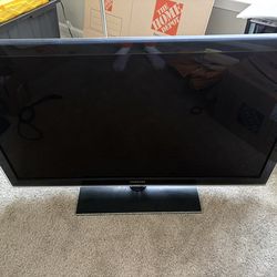 TV w/ corner Stand And Storage