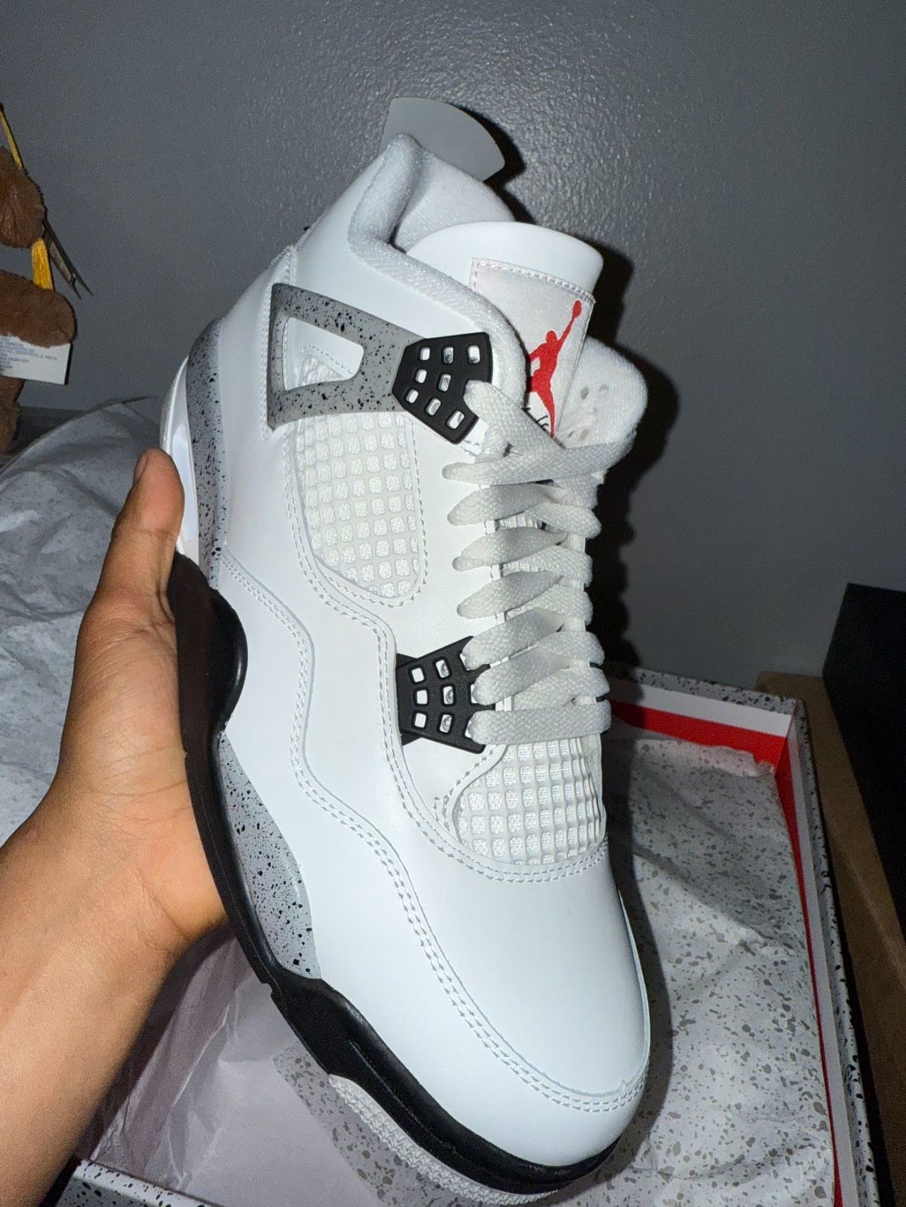 Jordan 4 White Cement