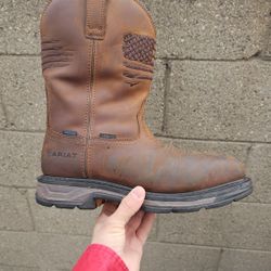 Size 8 EE Ariat Work Boots Composite Toe 