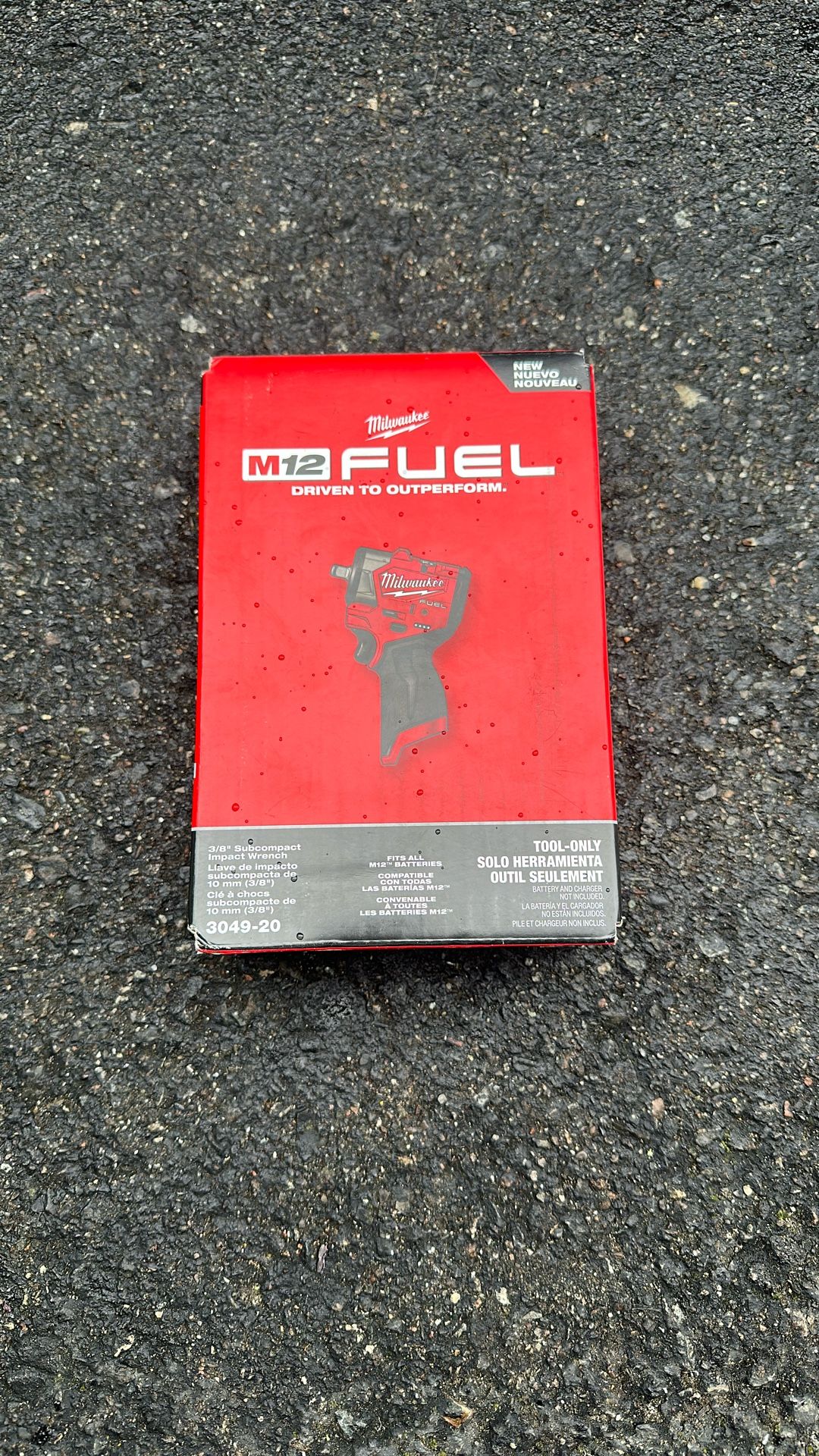 Milwaukee Fuel M12 3/8 Sub Compact Impact Wrench