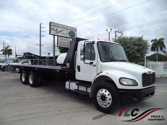 2006 Freightliner Business Class M2 106