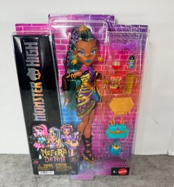 Monster High Nefera De Nile Doll