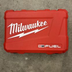 Milwaukee drill box