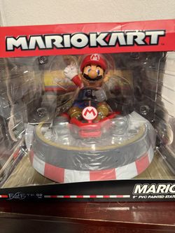 Super Mario 9โ PVC Painted Statue