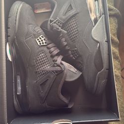 BLCK CAT Jordan 4
