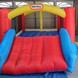Little Tykes Bounce House