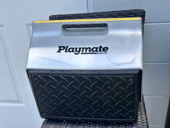 IGLOO PLAYMATE - “THE BOSS” - 14 QT COOLER