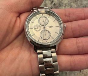 Women’s fossil watch