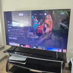 TV & TV Stand 🙃