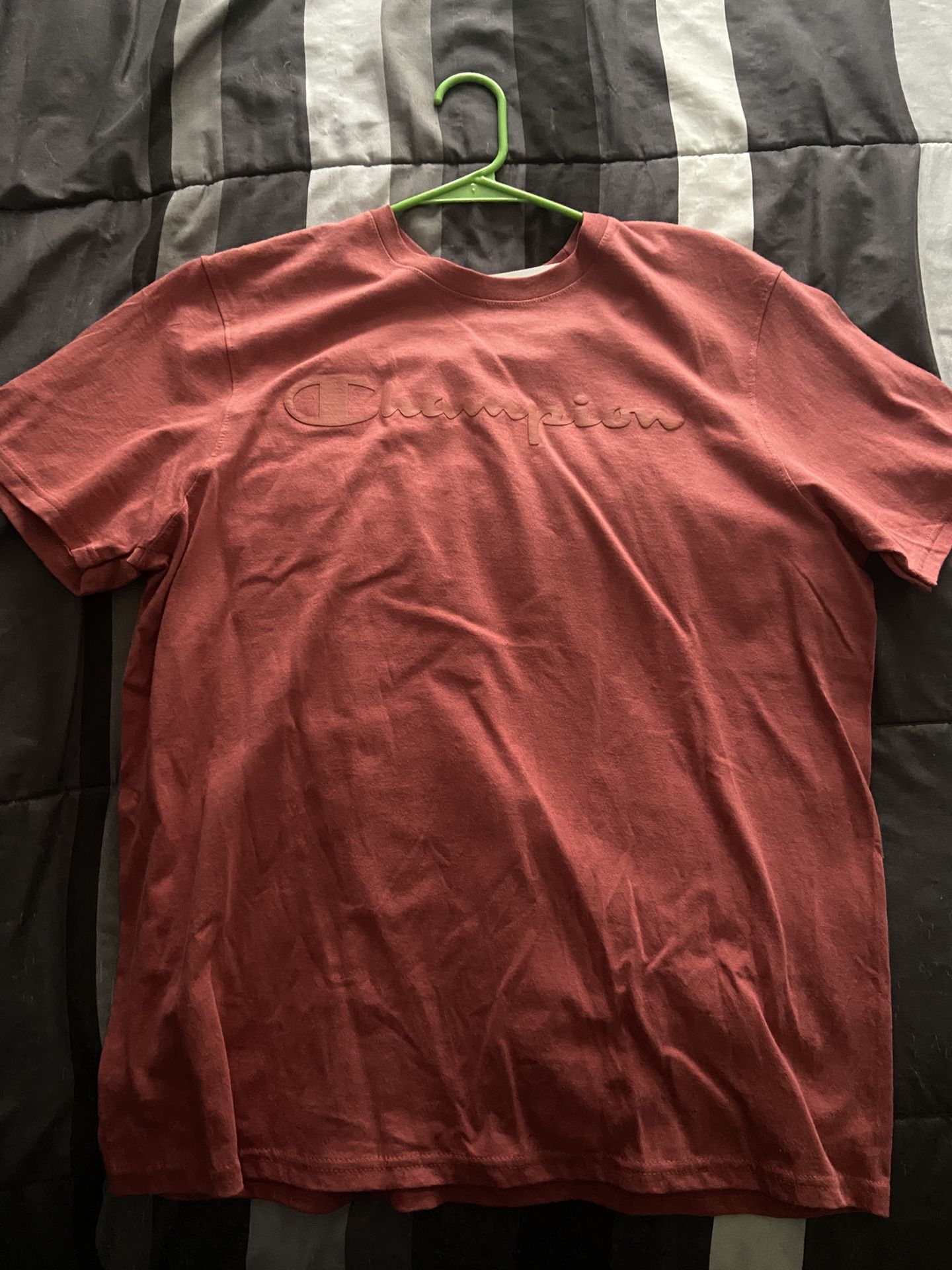 Champion T-shirt