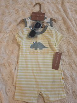 Baby 3 pc Dinosaur set with sunglasses