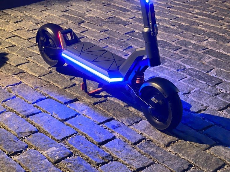 Electric Scooter Apollo Pro