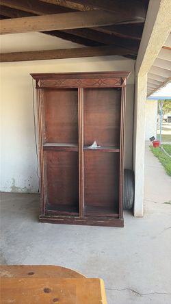Book shelf